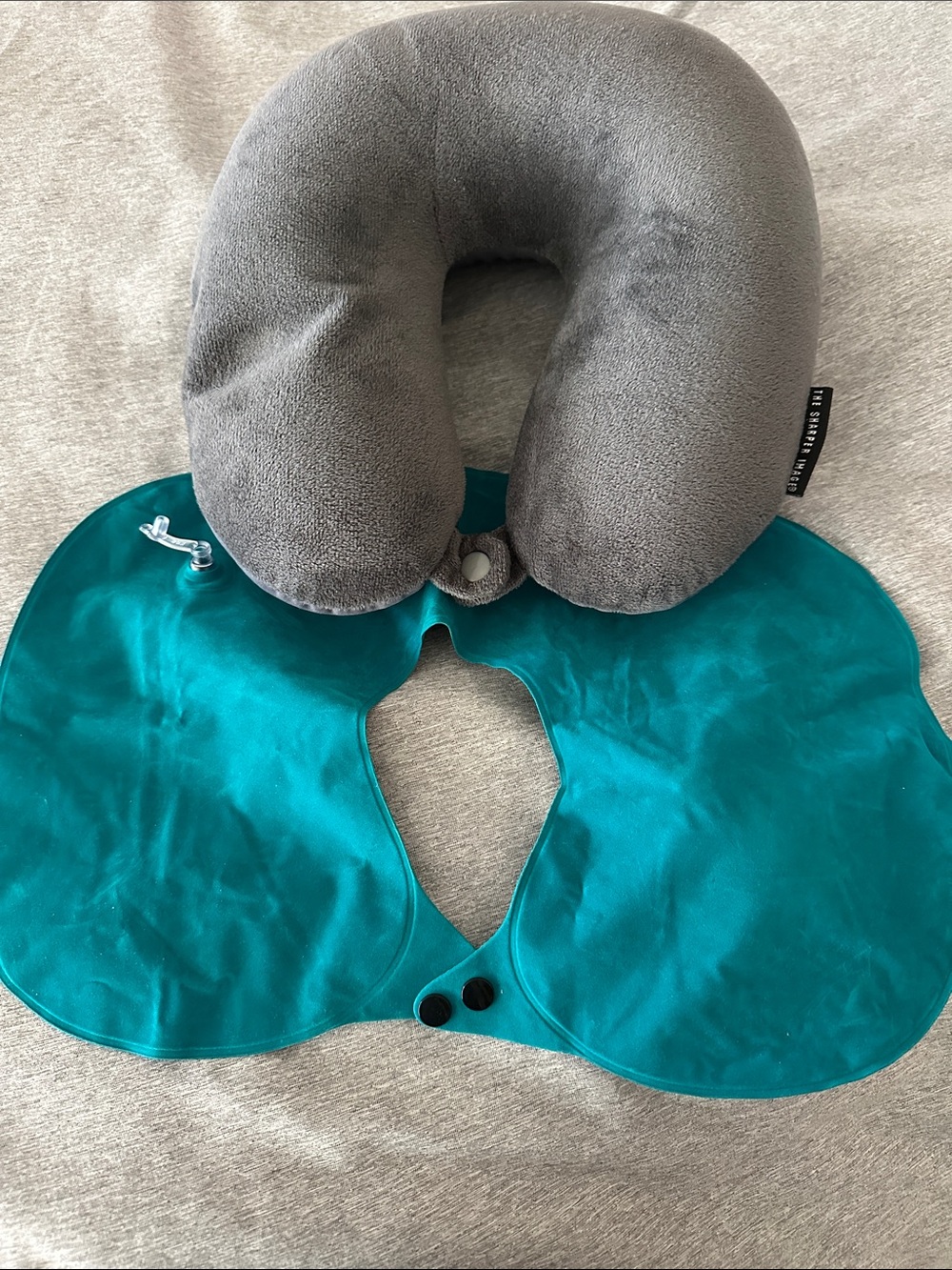 Travel neck, pillow set/inflatable